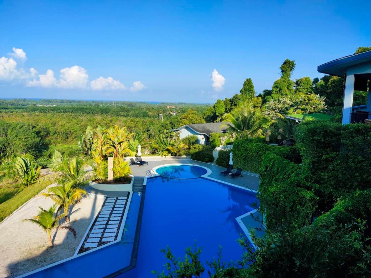 Khaolak Blue Sky Villa Khao Lak Exterior photo