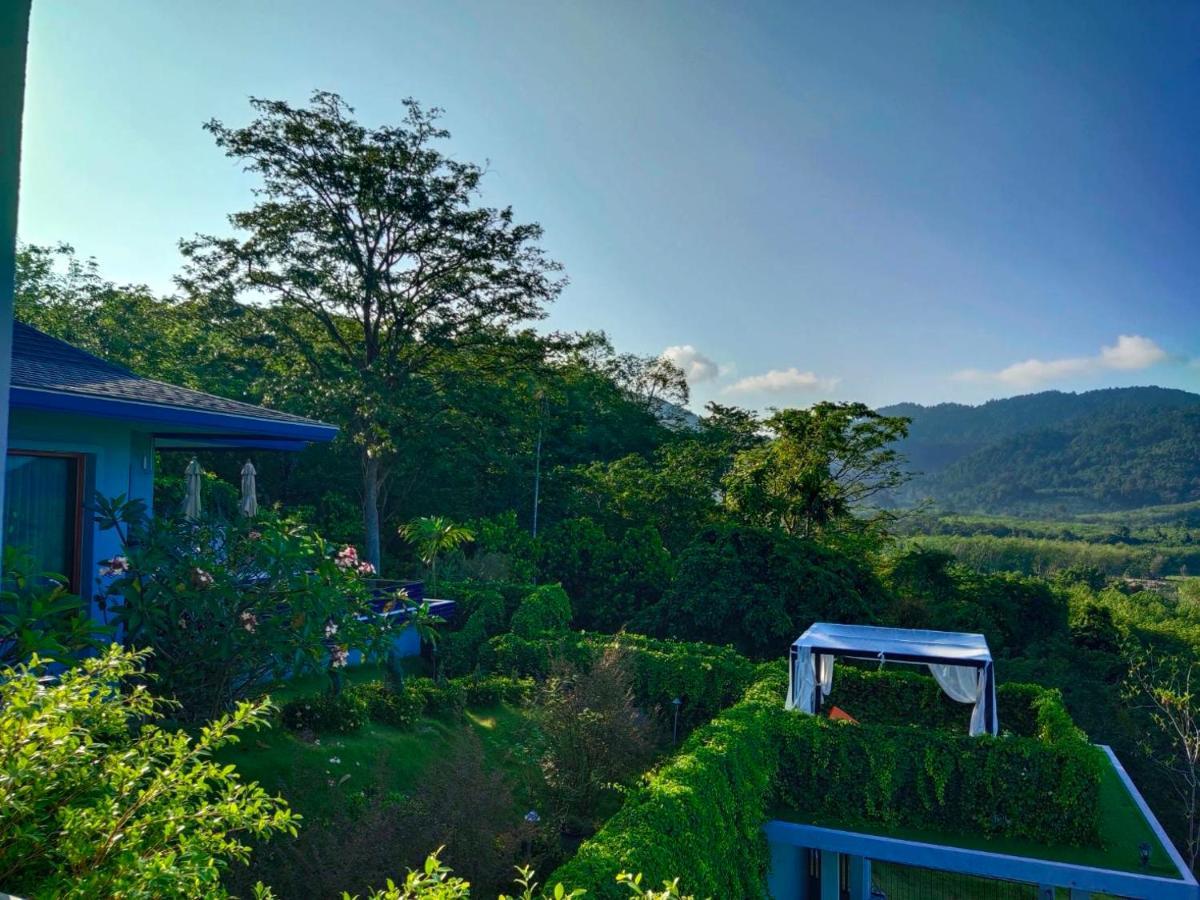 Khaolak Blue Sky Villa Khao Lak Exterior photo