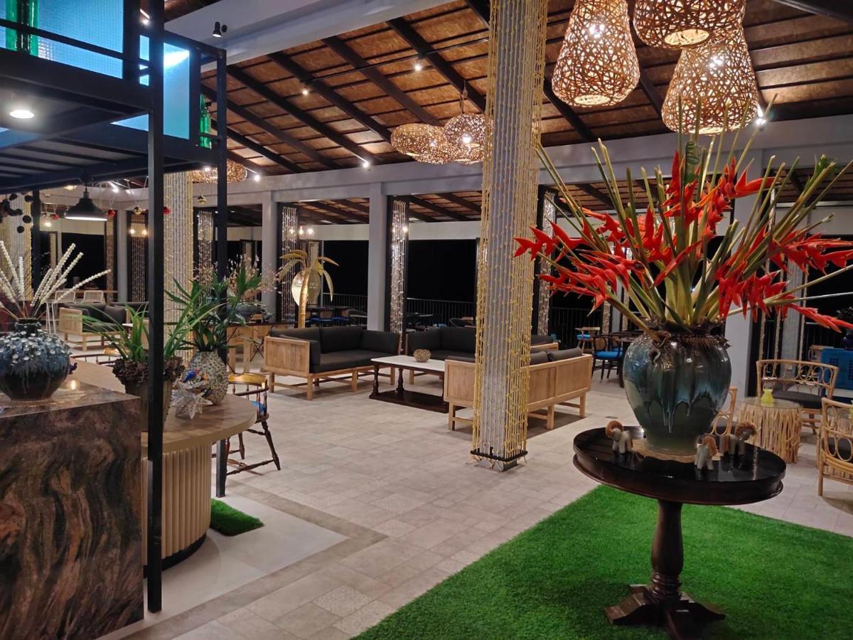 Khaolak Blue Sky Villa Khao Lak Exterior photo