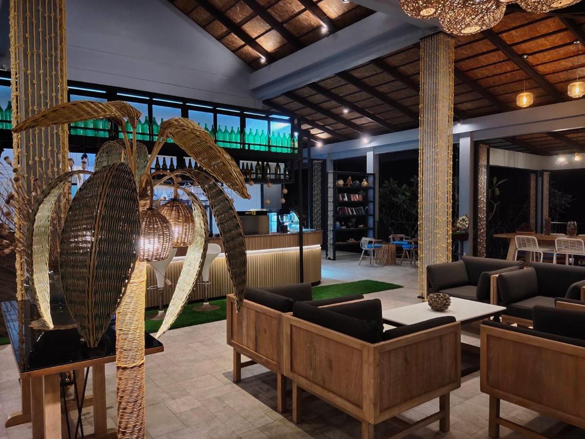 Khaolak Blue Sky Villa Khao Lak Exterior photo
