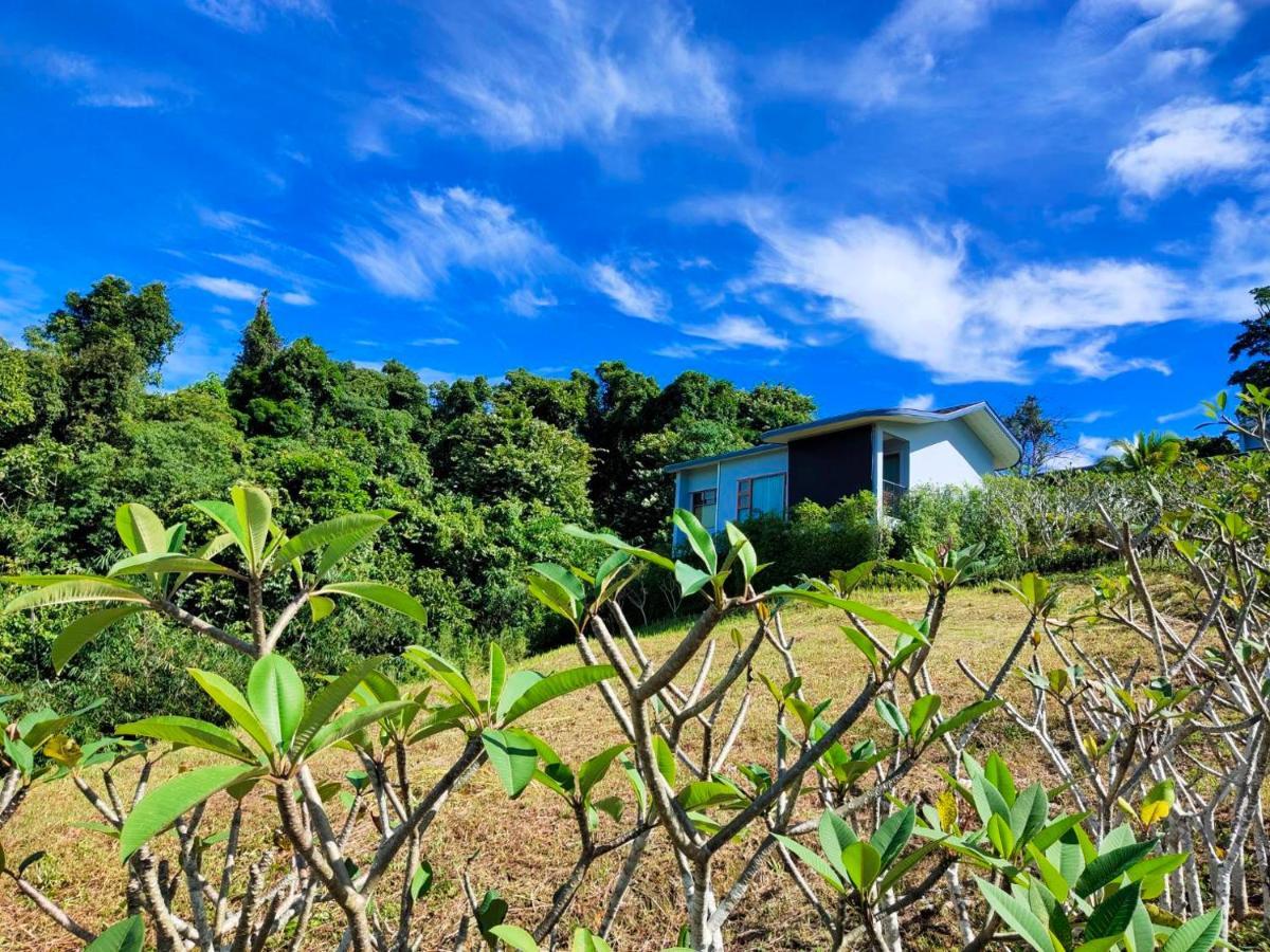 Khaolak Blue Sky Villa Khao Lak Exterior photo