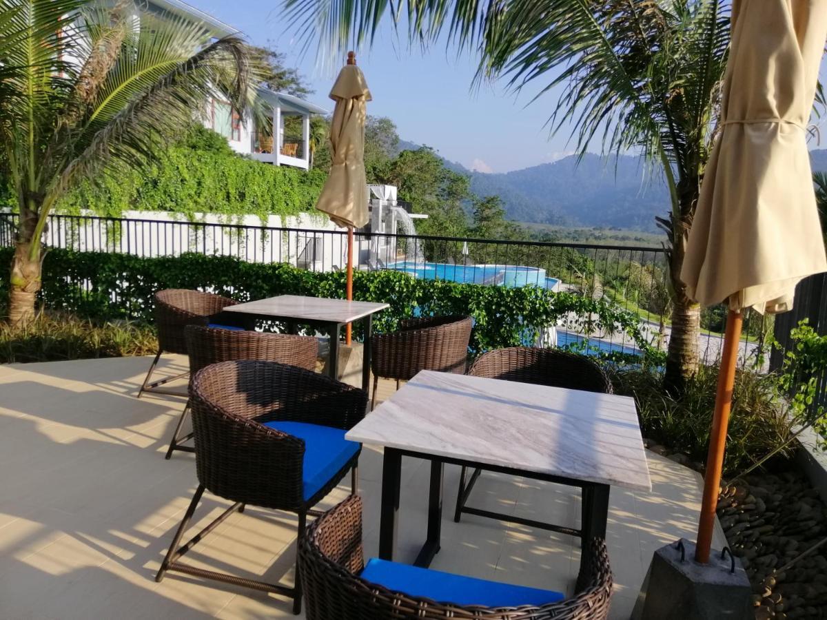 Khaolak Blue Sky Villa Khao Lak Exterior photo