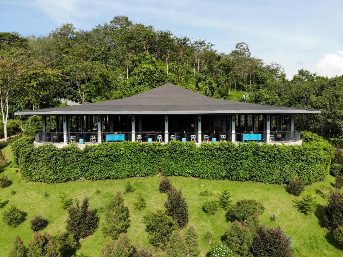 Khaolak Blue Sky Villa Khao Lak Exterior photo